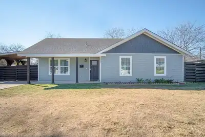 Image de Lovely 3 Br Home Only 9 Minutes from Downtown