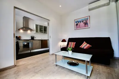 Image de Gib262 /  Charmant logement situé Place Gambetta