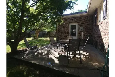 Image de Home-away-from-home in Williamston: Great for long-term stays