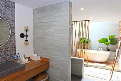 Image de Cassia Villa 7 Bedroom in Central Berawa - Canggu