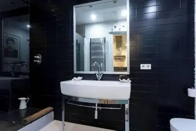 Image de Beautiful loft 10 minutes from Atocha.