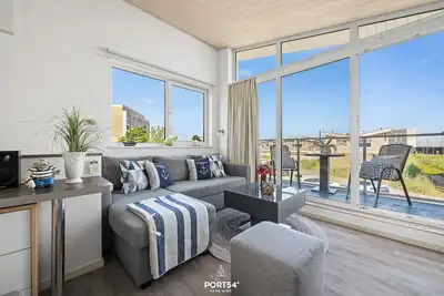 Image de Seahorse - good furnishings, sea view, terrace, sauna, bikeport, utilities included.