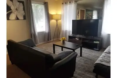 Image de Cozy 4br home near airport/light rail and downtown Seattle
