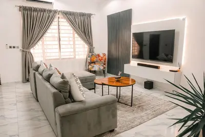 Image de A stunning 4 bedroom terrace in the heart of Lekki. 15 mins drive to all u need.