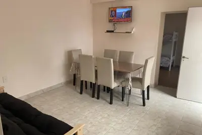 Image de Complete apartment with 3 main rooms on the ground floor.