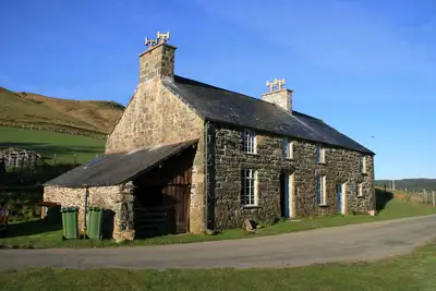 Image de Remote, traditional stone house, ideal for hiking, biking and relaxing