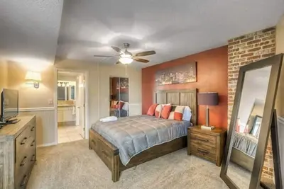 Image de 2 Br condo in heart of LoDo with great amenities