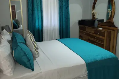 Image de Cozy & private 2br  home with Ac, Wifi and Free parking