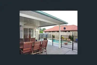 Image de 4 bdrm 2 bthrm home/ pool. 35min -Cbd