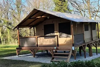 Image de Lodge Kenya 34 - 5 personnes - 2 chambres - 34 m² - sans sanitaire - Nouveauté 2023 - 5 personnes