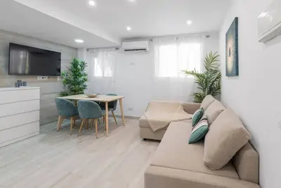 Image de Apartamento en playa con piscina + Aacc