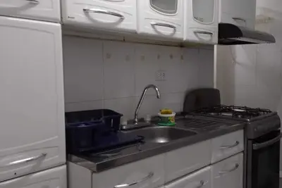 Image de 5 minutes from the Historic Center! Ideal apartment for families.