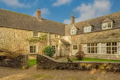 Image de Woodmancote Manor Cottage, near Cirencester - sleeps 6 guests in 3 bedrooms