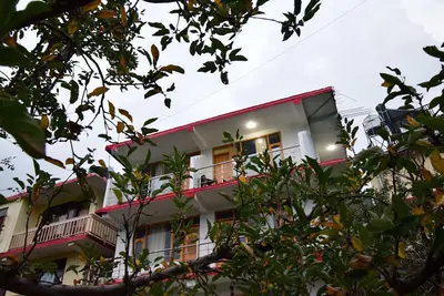Image de Madhuvan 2bhk, W/ Food, parking, Mountain View