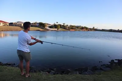 Image de Relaxing home on the canal in Eli Waters