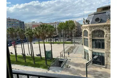 Image de Prestigieux appartement lumineux central avec ascenceur