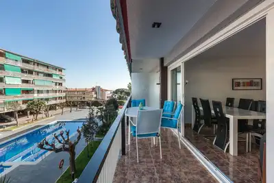 Image de Appartement 'Apartamento Llavaneras I' près de la plage avec piscine partagée et Wi-Fi