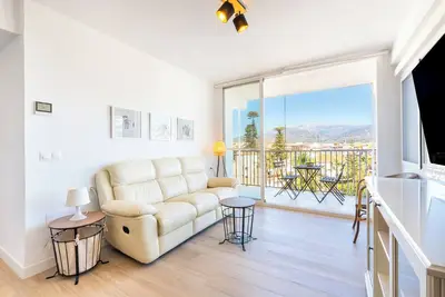 Image de Appartement 'Piso Estrella 031' avec terrasse privée, Wi-Fi et climatisation.