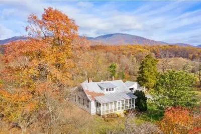 Image de Cozy Farmhouse W/Mountain Views