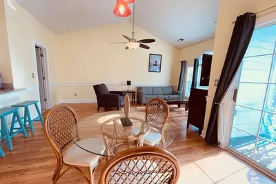 Image de Welcome to magnolia place cute and central condo