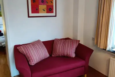 Image de Vacation apartment Jantje in Emden city center with garden directly on the canal