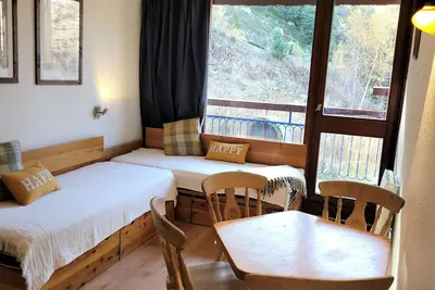 Image de Studio cabine proche centre, balcon, Wifi