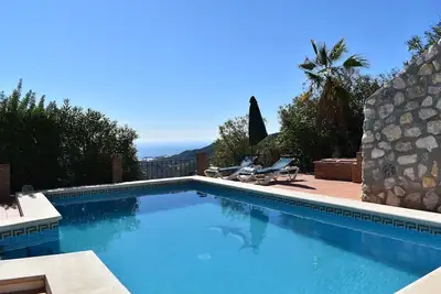 Image de Immaculate House - with private pool and stunning views