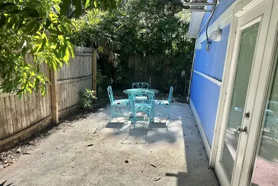 Image de Peaceful Clearwater Retreat by Lake