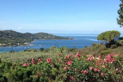 Maison 140m2, Rive sud du Golfe d'Ajaccio, Vue sur mer superbe- 900m de la plage