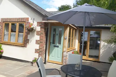 Image de Water Meadows Cottage dans la région d'une beauté exceptionnelle du Dorset