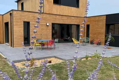 Image de Ty Moutik, Villa moderne en cité corsaire