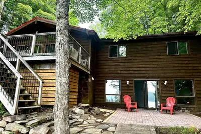 Image de Cottage memories and family fun on beautiful Chandos Lake