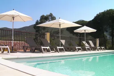 Image de Gîté*** clim-wifi-piscine chauffée- 2 chambre- rivière 1min- plage5min- Pétanque