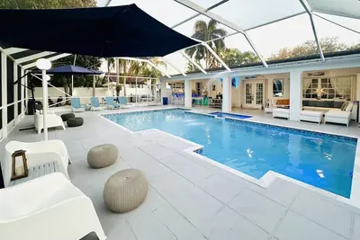 Image de Villa in Miami with Heated Pool & Salt System