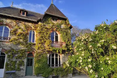 Image de Meulière de caractère au coeur d'un village paisible à 10mn de Reims