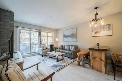 Image de Newly Renovated Condo With Pool/Hot Tub/King Bed