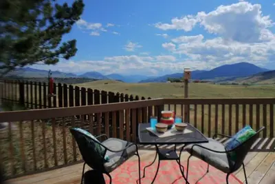 Image de Paradise Valley Home - great home base for your Yellowstone Adventures!