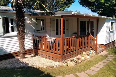Image de Mobil home confortable dans un Domaine privé paisible et exotique 15mnde la mer,