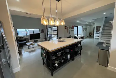 Image de Relax by Lake Michigan within 3 mins