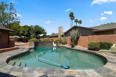 Image de Spectacular! 4bdr-Single-Story Home Private Pool!