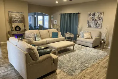 Image de 🎉Super Bowl ready! 🎉Beautiful house Less than 1 mile from Statefarm Stadium!