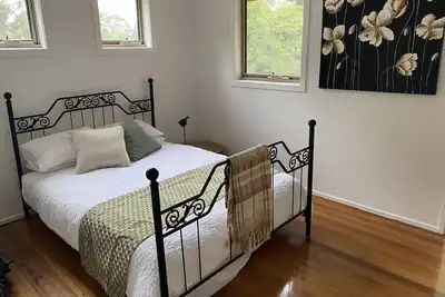 Image de The Tee House is conveniently located in Kilmore township next to Golf Course.