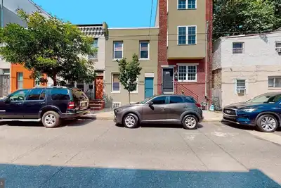 Image de 3 Bedroom/ 2 Bath in Point Breeze located near Center City.