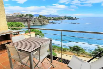 Image de Appartement avec terrasse, parking et animaux acceptés à Llançà