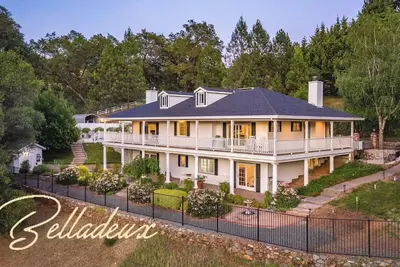 Image de Tranquil & clean 5-acre getaway