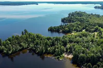 Image de Lakepoint Cottage Resort