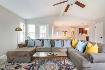 Image de Enjoy Atx | Spacious 🏡 Perfect for Families