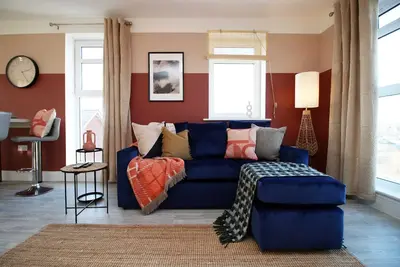 Image de Stylish modern retreat overlooking Poole Quay