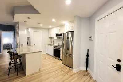 Image de Avalon's Beach House condo, all amenities included☀️