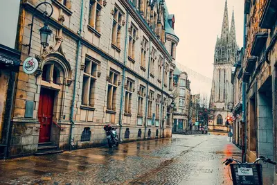 Image de T2 hypercentre à la cathédrale